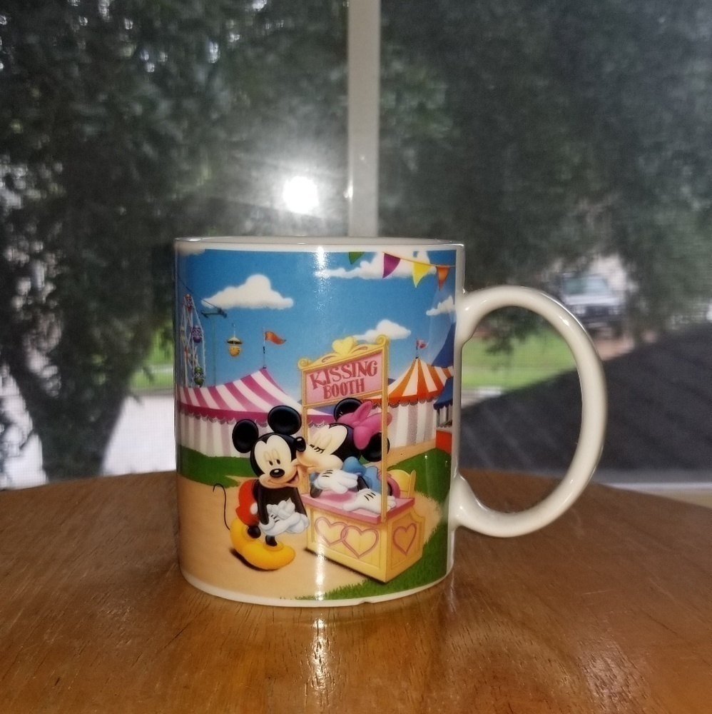 Mickey Mouse Club House Kissing Booth coffee mug